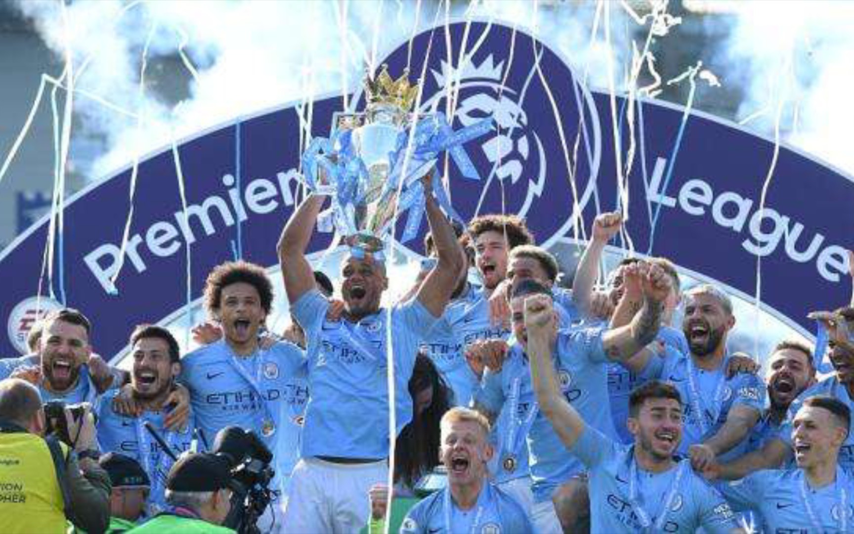 或让水晶宫 或让水晶宫